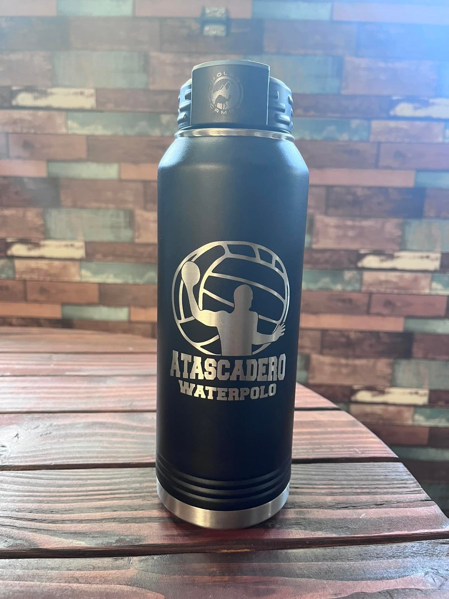 Waterpolo 32oz Water Bottle